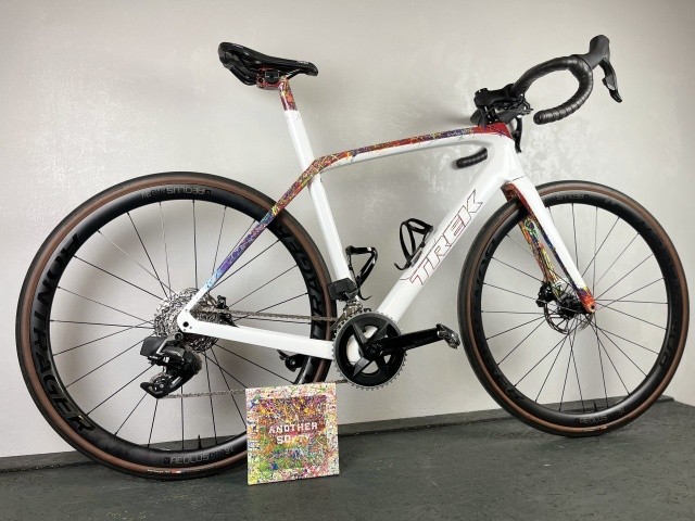 Trek Splash